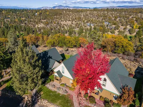 4645 Marsh Hawk Drive Klamath Falls OR 97601