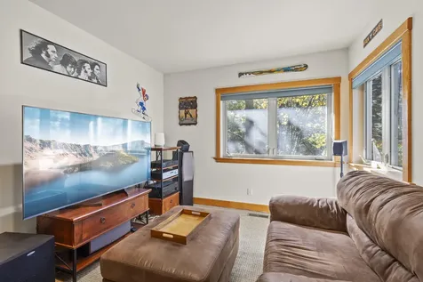 724 Terrace Street Ashland OR 97520