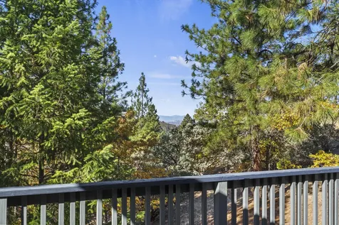 724 Terrace Street Ashland OR 97520