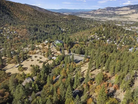 724 Terrace Street Ashland OR 97520