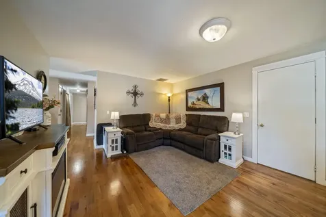 422 SW Blakely Court Bend OR 97702