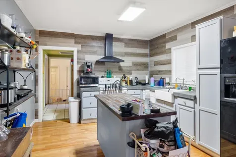103 Western Avenue Medford OR 97501