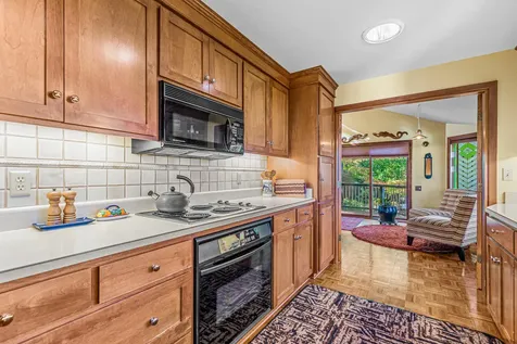 801 Clarence Lane Ashland OR 97520