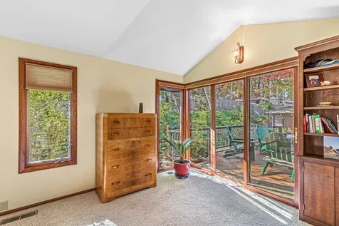 801 Clarence Lane Ashland OR 97520