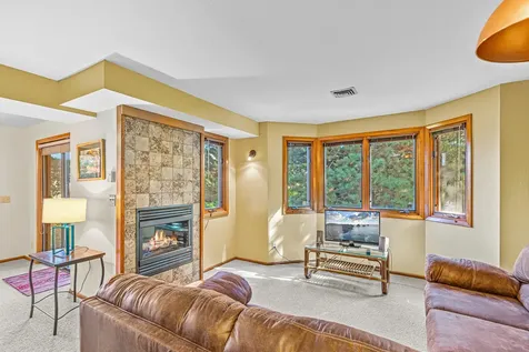 801 Clarence Lane Ashland OR 97520