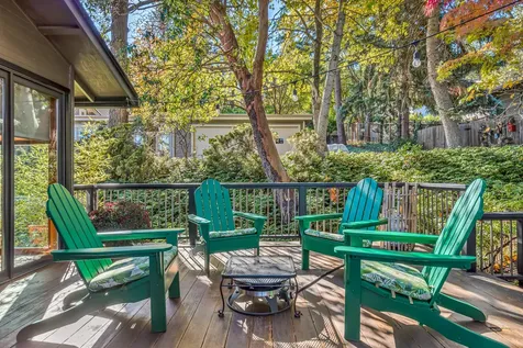 801 Clarence Lane Ashland OR 97520