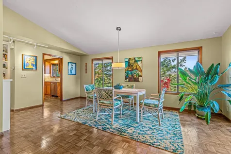 801 Clarence Lane Ashland OR 97520