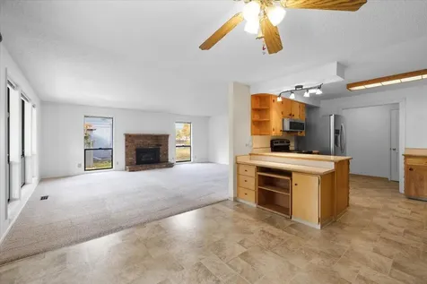 2393 Stearns Way Medford OR 97501