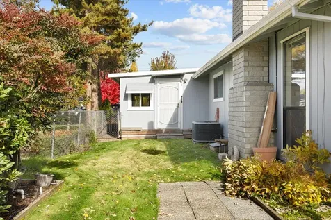 2393 Stearns Way Medford OR 97501