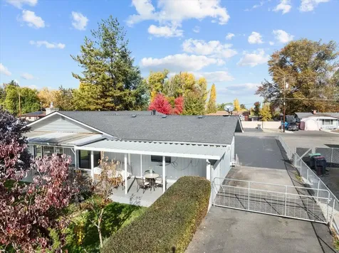 2393 Stearns Way Medford OR 97501