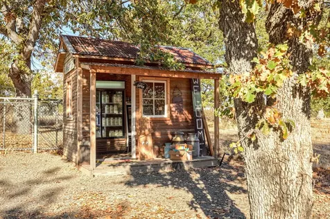 7400 Webber Road Central Point OR 97502
