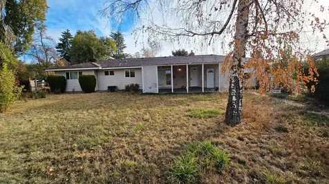 2964 Summers Lane Klamath Falls OR 97603