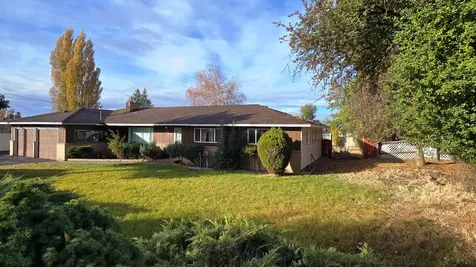 2964 Summers Lane Klamath Falls OR 97603