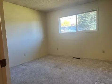 1240 Carlson Drive Klamath Falls OR 97603
