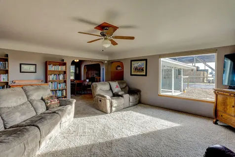 1774 W Ashwood Lane Madras OR 97741