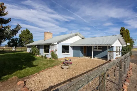 1774 W Ashwood Lane Madras OR 97741