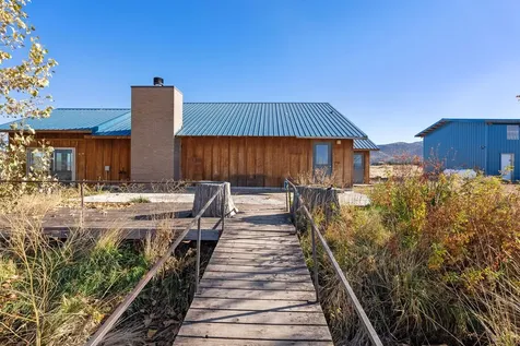 13902 SW Riggs Road Powell Butte OR 97753