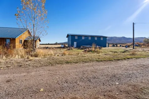 13902 SW Riggs Road Powell Butte OR 97753