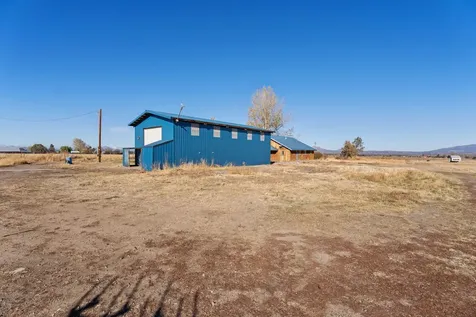 13902 SW Riggs Road Powell Butte OR 97753