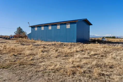 13902 SW Riggs Road Powell Butte OR 97753