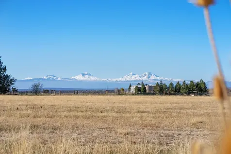 13902 SW Riggs Road Powell Butte OR 97753
