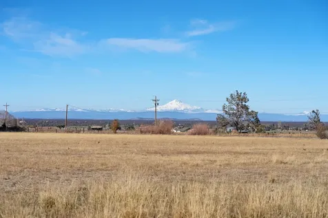 13902 SW Riggs Road Powell Butte OR 97753