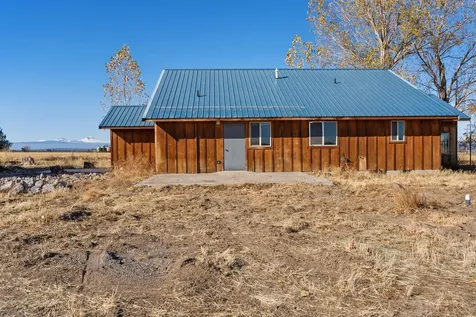 13902 SW Riggs Road Powell Butte OR 97753