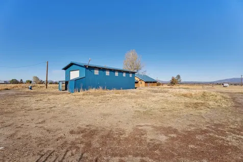 13902 SW Riggs Road Powell Butte OR 97753