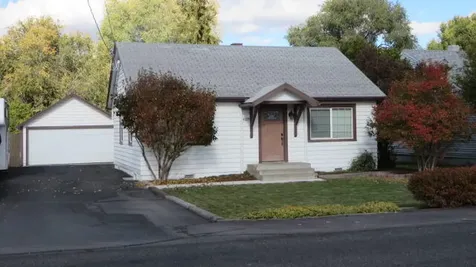 4629 Thompson Avenue Klamath Falls OR 97603