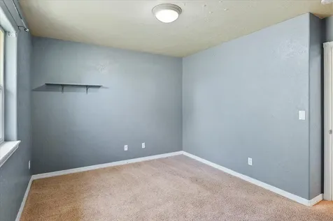 6187 SW Jaguar Avenue Redmond OR 97756