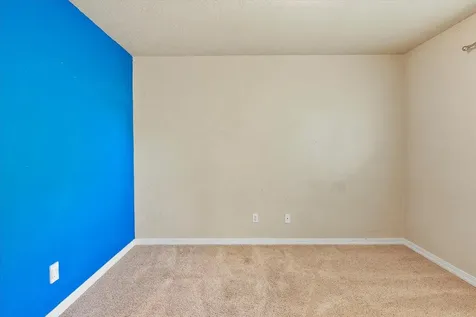 6187 SW Jaguar Avenue Redmond OR 97756