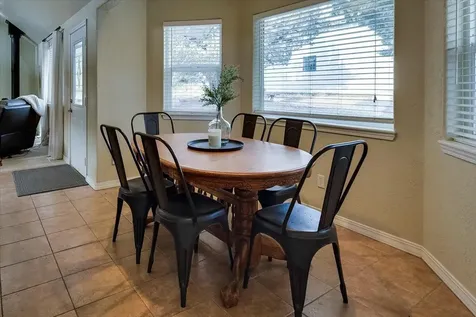 6187 SW Jaguar Avenue Redmond OR 97756