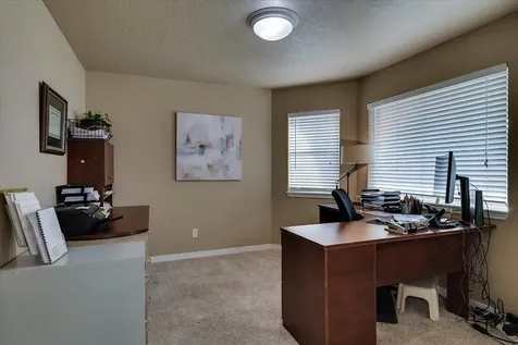 6187 SW Jaguar Avenue Redmond OR 97756