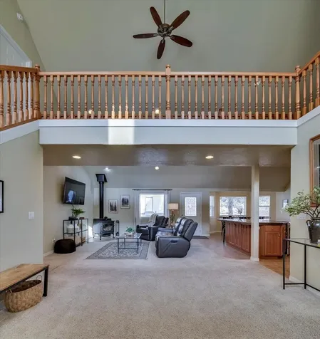 6187 SW Jaguar Avenue Redmond OR 97756