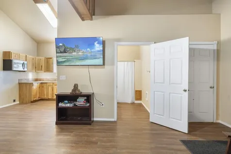 6187 SW Jaguar Avenue Redmond OR 97756