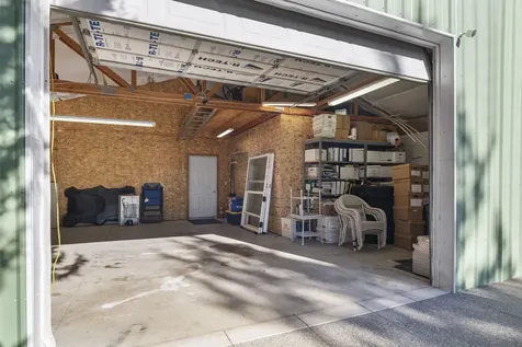 6187 SW Jaguar Avenue Redmond OR 97756