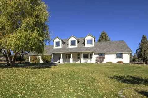 6187 SW Jaguar Avenue Redmond OR 97756