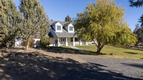 6187 SW Jaguar Avenue Redmond OR 97756