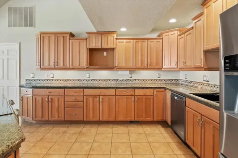 6187 SW Jaguar Avenue Redmond OR 97756