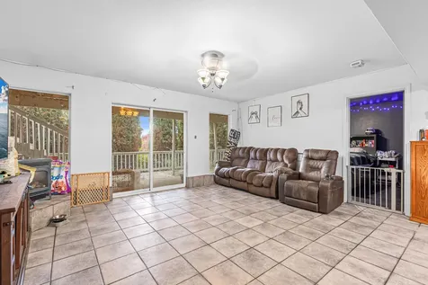 597 N Heights Drive Eagle Point OR 97524