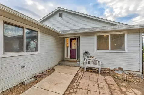 597 N Heights Drive Eagle Point OR 97524