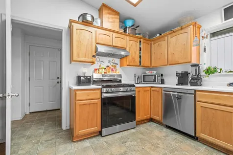 597 N Heights Drive Eagle Point OR 97524