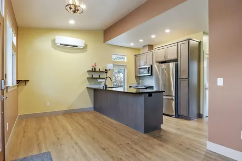 432 Nandina Street Ashland OR 97520