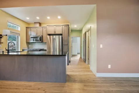 432 Nandina Street Ashland OR 97520