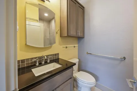 432 Nandina Street Ashland OR 97520