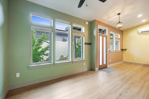 432 Nandina Street Ashland OR 97520