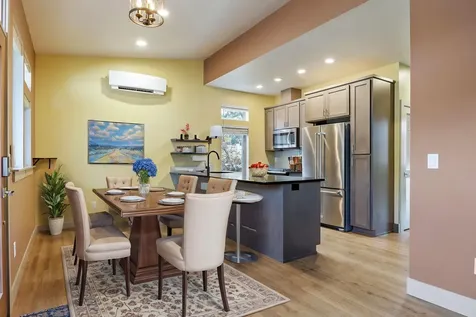 432 Nandina Street Ashland OR 97520