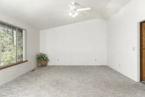 259 Smokey Lane Grants Pass OR 97527