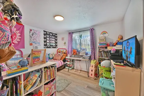 2680 Terrmont Street White City OR 97503