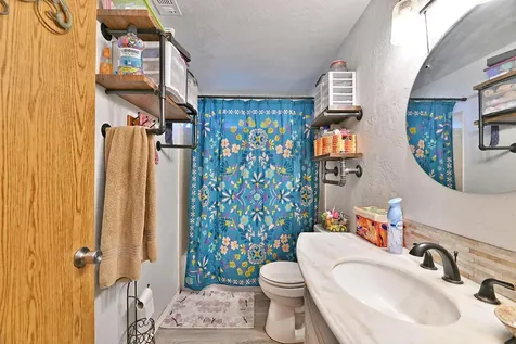 2680 Terrmont Street White City OR 97503